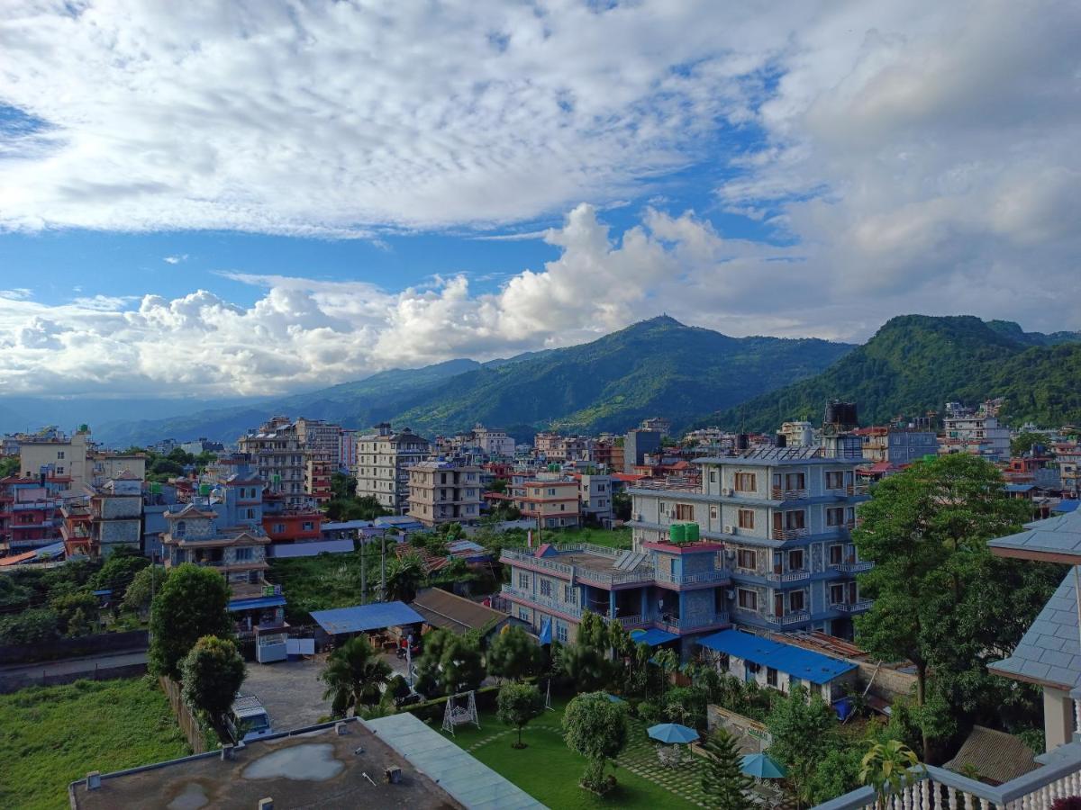 Paradise Boutique Hotel Pokhara Extérieur photo
